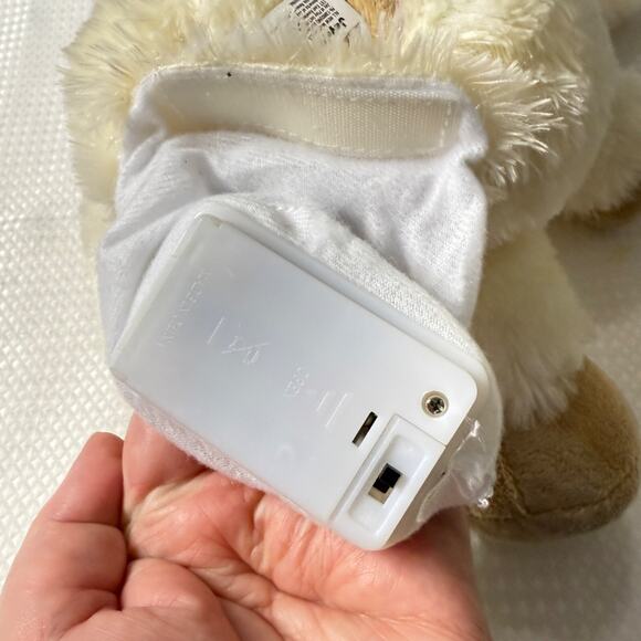 Lullabrites Musical Light-Up Plush Lamb Toy Jay At Play Nursery Music 10" - Picture 8 of 16